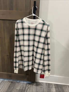 Wondershop Cream Plaid Long Sleeve Tee with Green and Red Accents